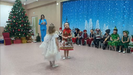 Старшие группы завершили череду новогодних праздников!!! Старшие группы завершили череду новогодних праздников!!!.